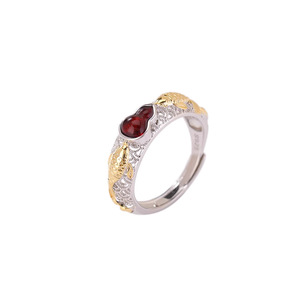 Bague porte-bonheur écologique en cuivre, motif gourde et carpe, style rétro chinois chic, avec motif abeille, cire et sang - Product Image 5