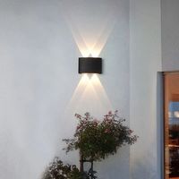 Applique murale à LED rectangulaire moderne avec base en ABS Éclairage de marches d'escalier intérieur et extérieur élégant