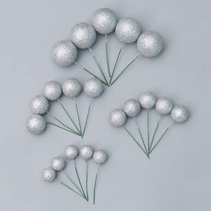 20 décorations de boules, mini ballons, boules en mousse, pics à gâteau, décorations de gâteau avec paillettes pour anniversaires et mariages - Product Image 2