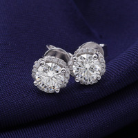 Pendientes de tuerca de moissanita E-Color, clásicos de cuatro puntas, de cobre, con corte brillante, para mujer, de lujo ligero, a la moda, de nicho, con micro-pavé.