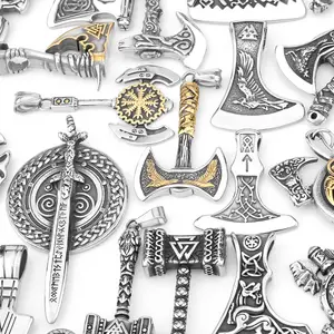 Collar de acero inoxidable personalizado para hombre, colgante nórdico vikingo Tomahawk, varios estilos, antorcha, martillo, Vikingo, venta al por mayor
