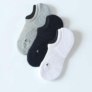 High Quality Summer Athletic Sports Ankle <strong>Socks</strong> Men Wholesale <strong>No</strong> <strong>Show</strong> <strong>Trainer</strong> Logo Padded Comfort Sweat Resistance Spring Season - Product Image 6