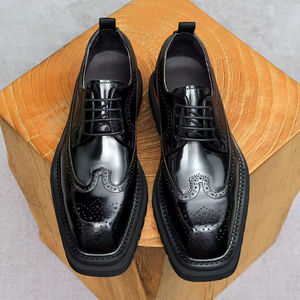 Chaussures Derby en cuir brogue sculptées à bout carré pour hommes, style britannique, nouvelle collection automne 2025, décontractées et habillées, pour mariages et cérémonies, semelle épaisse - Product Image 1