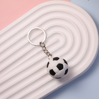 Porte-clés créatif de simulation de ballon de football, ensemble de porte-clés de basket-ball, petite poupée pendentif