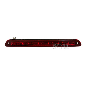 ไฟเบรกดวงที่สามแบบ LED 12V สำหรับ Mercedes-Benz Sprinter 906 และ Volkswagen Crafter ไฟเบรกติดตั้งสูง ไฟท้ายอเนกประสงค์ - Product Image 1