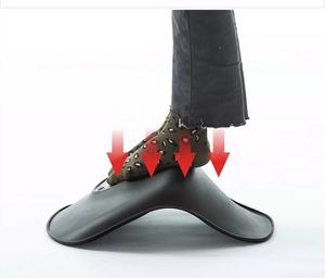 Tabourets <span class=keywords><strong>de</strong></span> <span class=keywords><strong>bar</strong></span> chromés <span class=keywords><strong>noir</strong></span> et rouge avec siège en plastique, anneau <span class=keywords><strong>de</strong></span> <span class=keywords><strong>pied</strong></span>, <span class=keywords><strong>chaise</strong></span> haute pour cuisine pivotante - Product Image 4