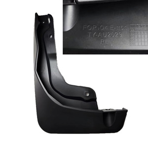 Guardabarros para Audi Q4 E-Tron, 31.5x26.5x13.5cm, PP+TPR, Negros, para Modelos 2022-2025 - Product Image 3