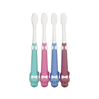 Brosse à dents pour enfants avec motif de dessin animé mignon, manche en caoutchouc, poils doux, brosse à dents pour enfants