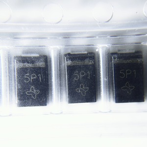 ไดโอด ZENER Sml4733a 1W 5.1V SMD พื้นผิวที่ Do-214ac สำหรับการควบคุมแรงดันไฟฟ้า - Product Image 1