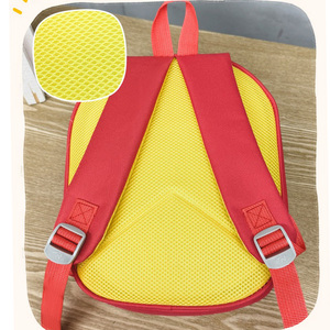 Zaino per Bambini 3D in EVA Rigido a Forma di Auto Cartone Animato, Ideale per la Scuola Materna e l'<span class=keywords><strong>Asilo</strong></span> - Product Image 3