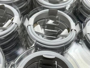 สายชาร์จแบบถักไนลอน 1 เมตร 60 วัตต์ ชนิด Type <span class=keywords><strong>C</strong></span> to Type <span class=keywords><strong>C</strong></span> ของแท้ รองรับการชาร์จเร็ว 60 วัตต์ สำหรับโทรศัพท์ 16 15 Pro Max สาย USB-<span class=keywords><strong>C</strong></span> - Product Image 5