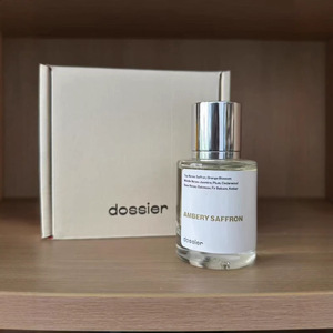 Éxito de Ventas Transfronterizo: Lujoso Dossier-Ambery Saffron 50ml, Eau de Parfum Líquido con Notas de Ámbar y Vainilla para Él - Product Image 1