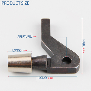 Machine à refendre le cuir industrielle 801 avec pied presseur à rouleaux Nippy et Fortuna - Product Image 6