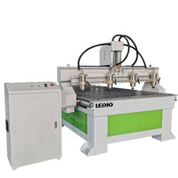 Routeur cnc multihead 3 axes 4 têtes 1325 routeur cnc pour sculpture sur bois avec système de contrôle DSP