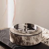 Cendrier en crin de cheval en métal de luxe moderne, article simple décorations pour la maison design original, ornements créatifs d'hôtel de salle de réunion