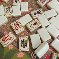 Ensemble de tuiles de mahjong américaines vintage en cuivre pour collectionneur de pièces de monnaie, 160 pièces en acrylique, gravées en bambou naturel, avec tapis cadeau
