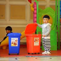 Petites poubelles rouges pour enfants, bacs à ordures, poubelles, poubelles, cesto de basura