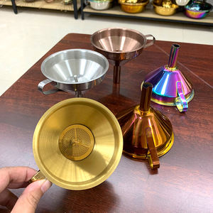 Atacado aço inoxidável Funil com destacável Filtro Cozinha Gadgets - Product Image 1