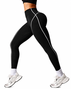 Leggings Yoga Neri a Vita Alta, Senza Cuciture, Traspiranti, Elasticizzati in Quattro Direzioni, Pantaloni Sportivi a Lunghezza Intera - Product Image 1