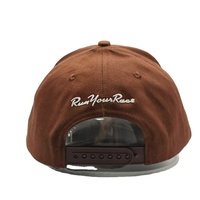 BSCI Oem di alta qualità all'ingrosso personalizzato ricamo Logo uomo donna cotone sportivo cappello a tesa piatta 5 pannello corda Snapback Cap