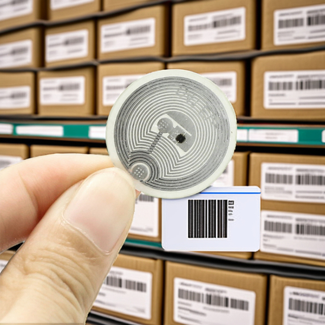 Logistics Management RFID Tags NTAG213 215 216 Rfid Label Tag Nfc Sticker Custom Nfc Tag 13.56mhz ISO14443A