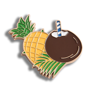 Aimant de réfrigérateur plaqué or de petite taille en émail doux mignon ananas aux fruits noix de coco - Product Image 3