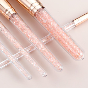 Ensemble de pinceaux de maquillage de luxe en or, étui en PU avec logo personnalisé, poils synthétiques doux, pinceau pour poudre, fond de teint, kit cadeau cosmétique - Product Image 3