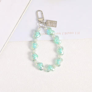 Porte-clés en alliage acrylique multicolore en forme de cœur, style tressé simple, pour clés de voiture, breloque de sac, pendentif, nouveauté populaire, vente chaude - Product Image 6