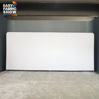 Support d'affichage en tissu tendu en gros 394x222cm, cadre en aluminium sur mesure, toile de fond par sublimation pour stand d'exposition commerciale