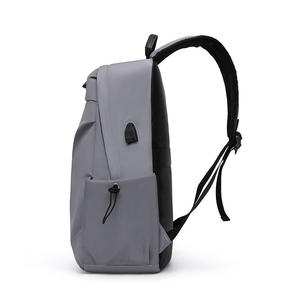 Bolsa de Viaje Casual de Gran Capacidad, Material Oxford, con Cierre, Moderna, Impermeable, para Estudiantes Universitarios, con Puerto USB - Product Image 4