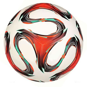 ฟุตบอลอาฮีร่า ขนาด 5 สำหรับการฝึกซ้อมและแข่งขัน น้ำหนักเบา ทนทาน ผลิตจากวัสดุ PU คุณภาพสูง เย็บด้วยเครื่องจักร เป็นมิตรต่อสิ่งแวดล้อม พร้อมโลโก้สั่งทำได้ - Product Image 5