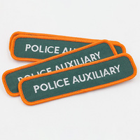 Étiquettes de vêtements rectangulaires en polyester tissées sur mesure avec logo de club, haute densité, lavables, pour vêtements, chaussures et sacs, directement de l'usine