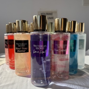 Parfum de marque original en gros 250 ml Vaporisateur pour le corps Parfum <span class=keywords><strong>Victoria</strong></span> <span class=keywords><strong>Secret</strong></span> Vaporisateur pour le corps Parfum pour femmes - Product Image 1