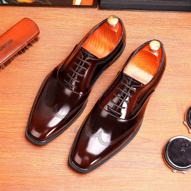 สีน้ำตาล