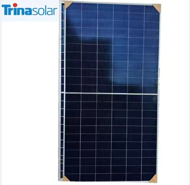 700W 720W PV Photovoltaic Half Cells Modules Distributor Trina China Solar Panels Bifacial