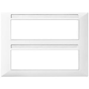 Plaque d'interrupteur murale blanche 25,5 cm x 29,5 cm pour prises électriques et éclairages - Product Image 1