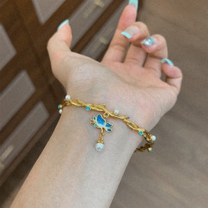 <span class=keywords><strong>Bracelet</strong></span> élégant de style vintage avec motif papillon en émail goutte d'huile et <span class=keywords><strong>perles</strong></span> simulées, décoration de main simple et de haute qualité pour femmes - Product Image 1