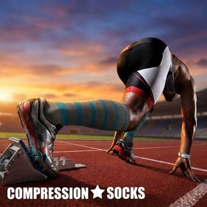 Chaussettes de compression personnalisées, chaussettes de compression sportives rayées pour hommes et femmes, course sur piste, endurance, badminton, football, gym, récupération, OEM - Product Image 4