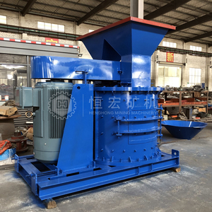 Machine de fabrication de sable verticale <span class=keywords><strong>à</strong></span> concassage intégré, utilisée dans le traitement des minerais et la production de matériaux de construction - Product Image 3