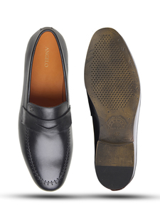 Chaussures habillées classiques en cuir véritable pour hommes, confortables et luxueuses, idéales pour le bureau ou les mariages - Product Image 6