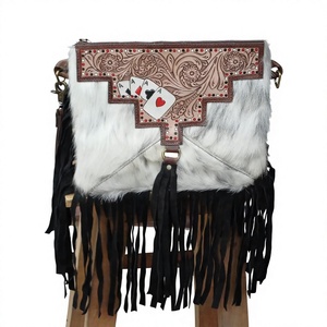 Bolso Bandolera de Cuero y Piel Auténtica Estilo Bohemio con Borlas Decorativas, Cierre de Correa Única, para Todas las Temporadas - Product Image 1