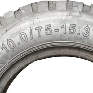 YHS ROCKWAY Alta calidad 10,0/75-15,3 11,5/80-15,3 12,5/80-15,3 13,0/65-18 Venta de neumáticos para implementos agrícolas - Product Image 6