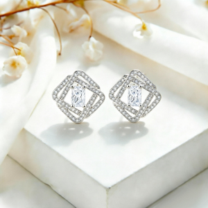 Vente directe usine – Boucles d'oreilles clous en argent sterling 925 avec zircon cubique taille émeraude éblouissant, plaqué rhodium, pour femmes et jeunes filles, idéales pour fêtes et cérémonies - Product Image 2