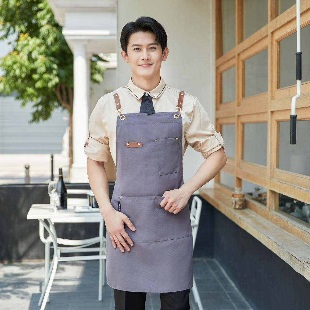 สีดำสีกากี