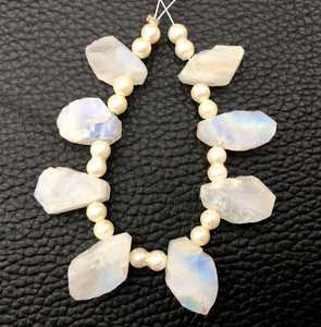 พลอยมูนสโตนสีรุ้งธรรมชาติแสนมหัศจรรย์8ชิ้นเจาะด้านบนไม่ผ่านการบำบัดเครื่องประดับทำมือแบบหยาบ - Product Image 4