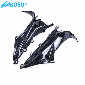 AKOSO Carénage <span class=keywords><strong>de</strong></span> <span class=keywords><strong>moto</strong></span> en fibre <span class=keywords><strong>de</strong></span> carbone protégé contre les UV, tableau <span class=keywords><strong>de</strong></span> bord, carénages latéraux supérieurs pour <span class=keywords><strong>BMW</strong></span> S1000RR S1KRR 2019-2024 - Product Image 6