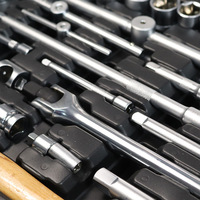Ensemble d'outils de garage de grande taille en acier au carbone noir traité thermiquement OEM 180 pièces pour la réparation automobile et le service d'atelier