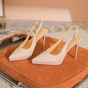 Escarpins slingback 1086C à bout pointu, talon aiguille super haut 8 cm, confortables, pour femme, en microfibre unie avec détail boucle - Product Image 1