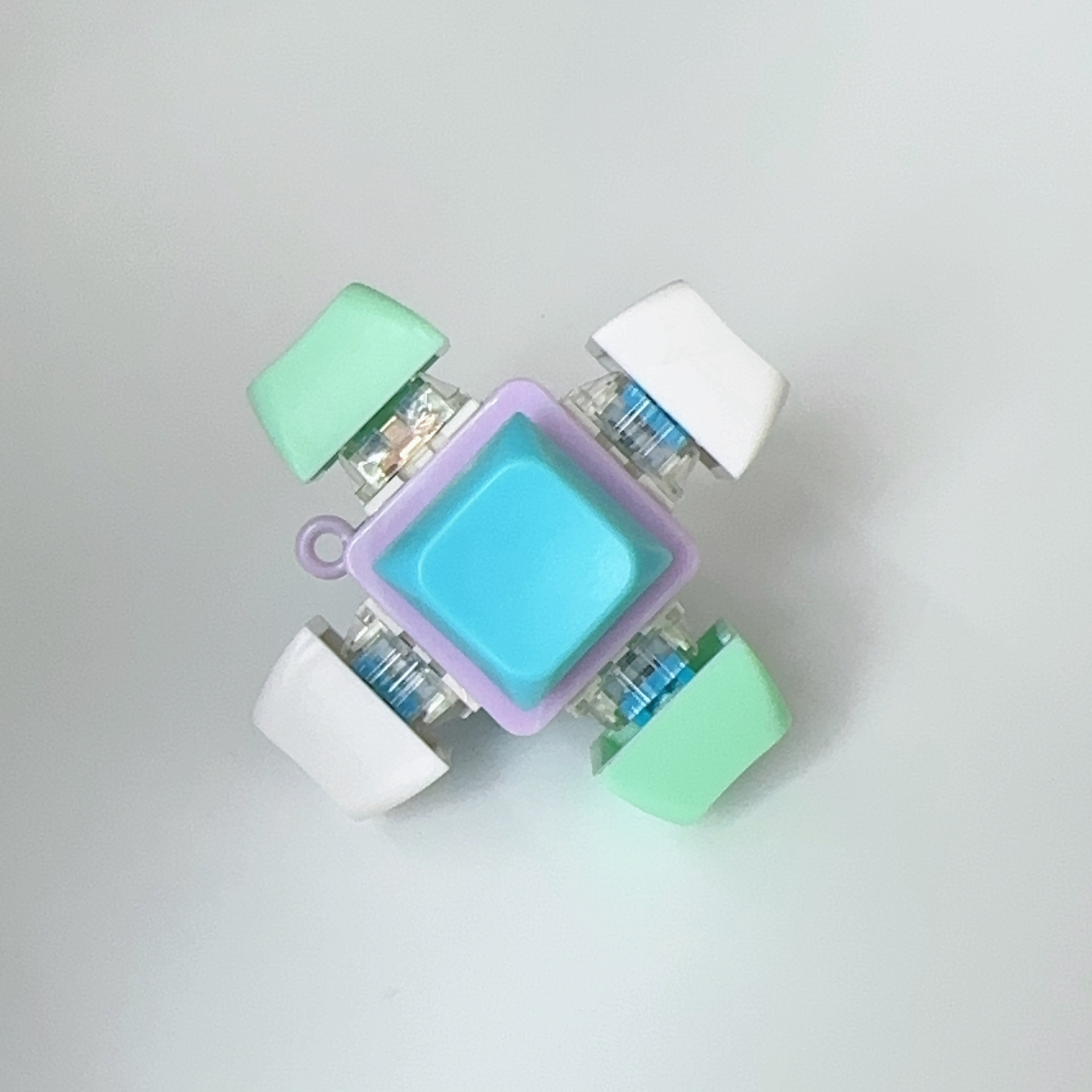 Six clés coquille violette - blanc/bleu/vert