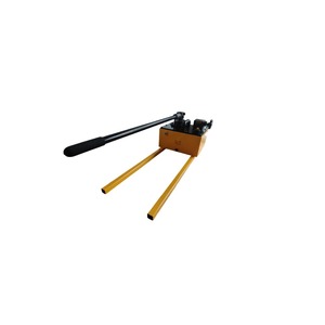 Multi-purpose <b>manual</b> hydraulic <b>pump</b> for on-site mobile equipment repair Includes hydraulic hose and pressure gauge power <b>pump</b> - Product Image 1